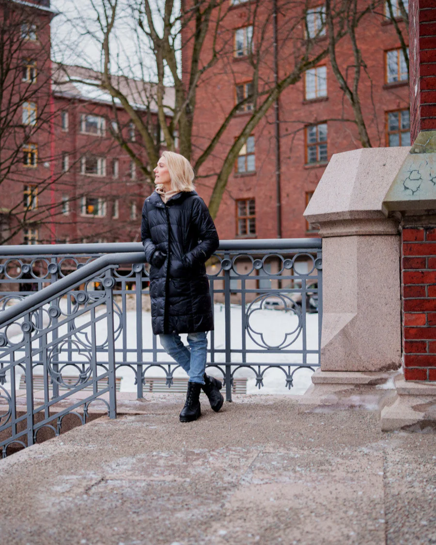 Essi-kevytuntuvatakki hiilenmusta - Image 5