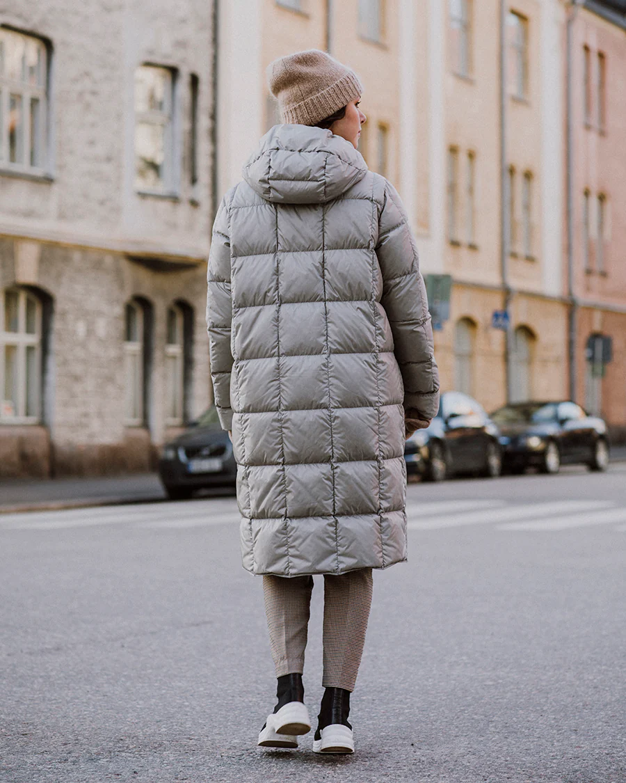 Essi-kevytuntuvatakki samppanja - Image 4