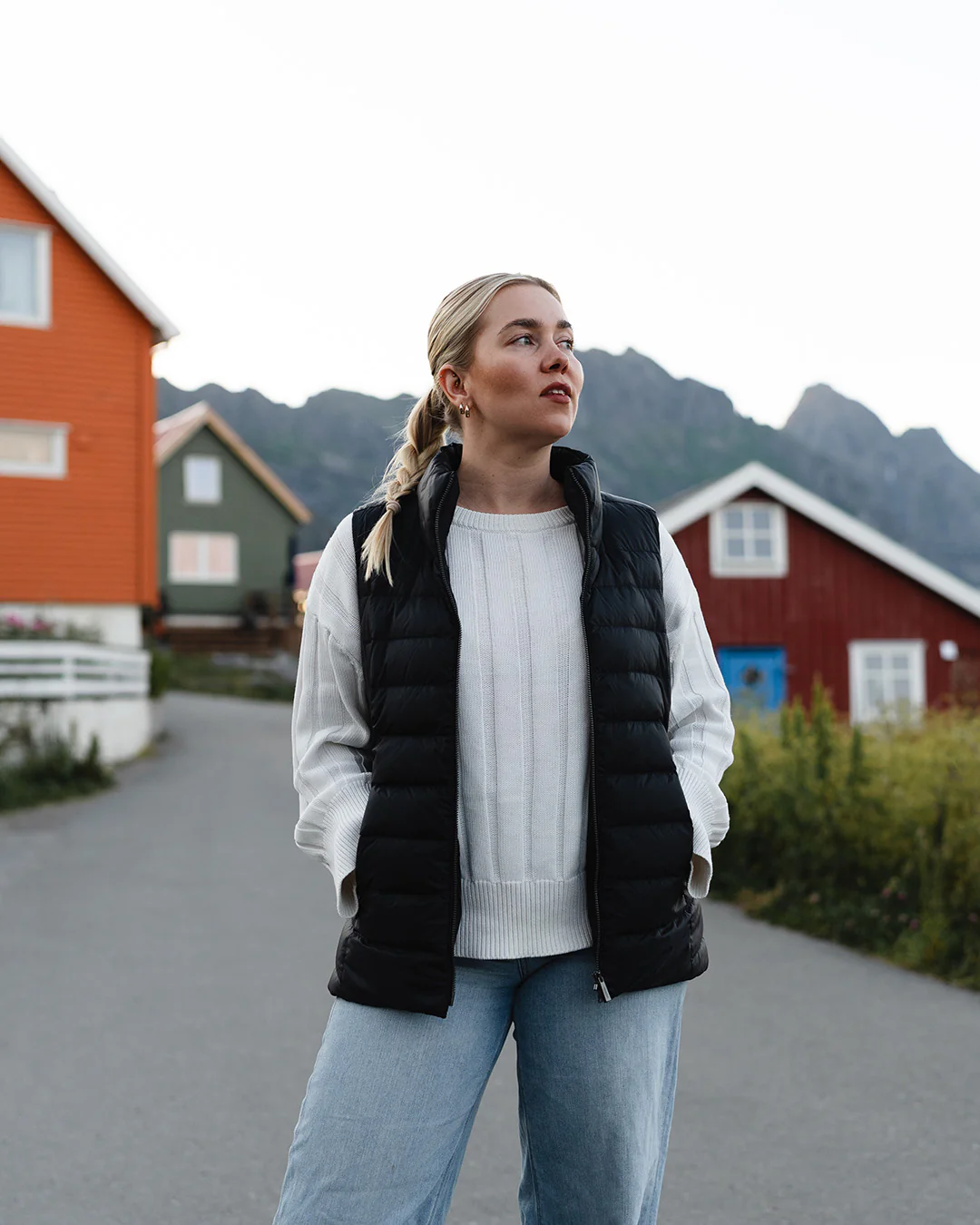 Lady-untuvaliivi hiilenmusta - Image 4