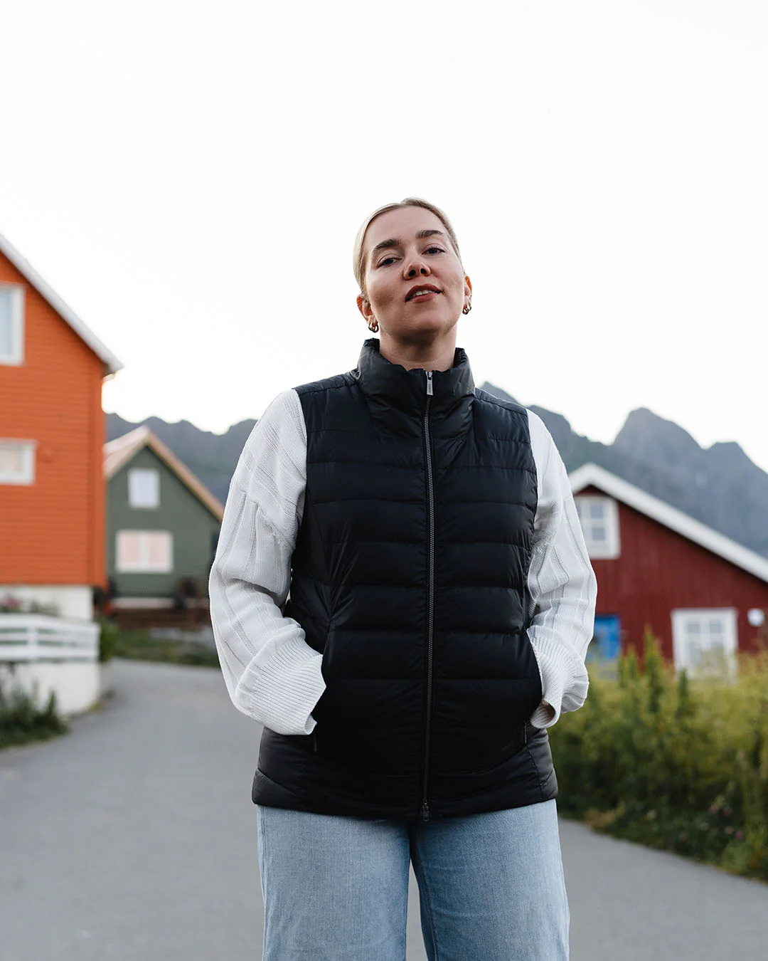 Lady-untuvaliivi hiilenmusta - Image 5